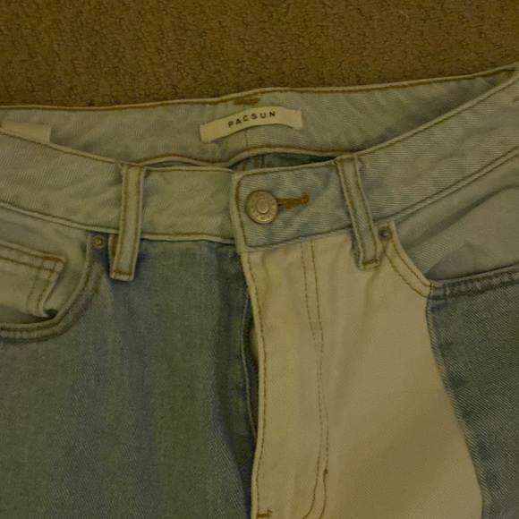 PacSun Eco Hopper Patch Mom Jeans - Picture 5 of 5